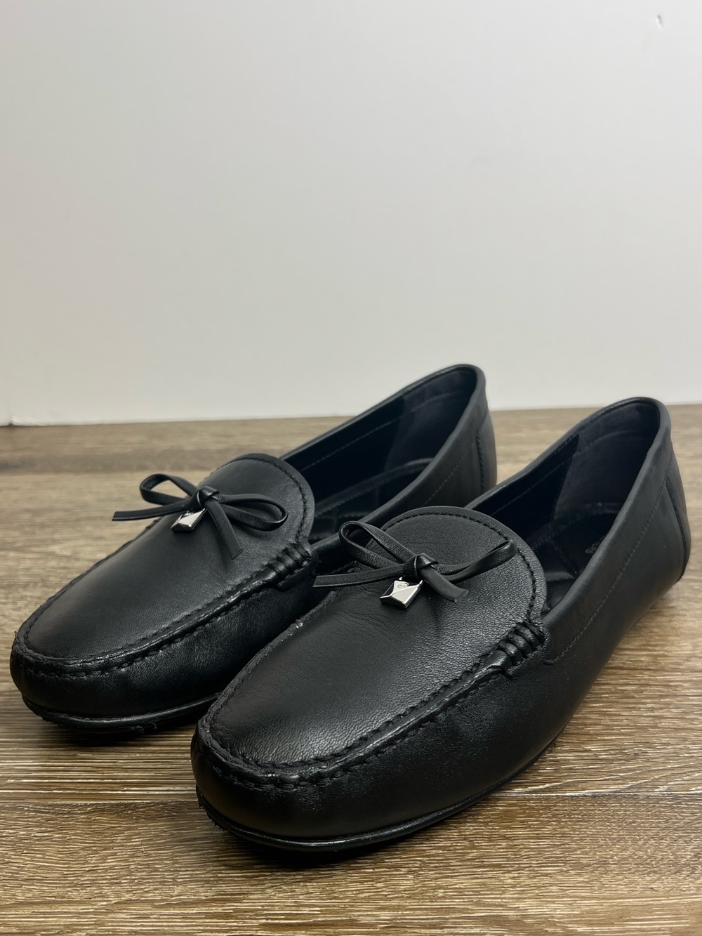 Michael Michael Kors Black Leather Bow Driver Loafers Size 8M